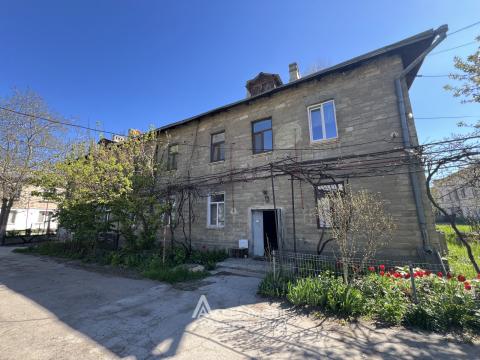 : Râșcani, str-la Florării