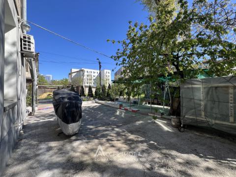 Rascani, Florarii street, 2 rooms! Euro repair!: 13