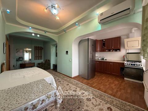 UltraCenter, Mitropolit Bănulescu Bodoni street, 3 rooms + living room. Panoramic view!: 3