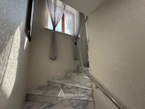 Casă în 3 niveluri! Centru, str. Avicena, 250m2 + 3 ari. Euroreparație!: 18