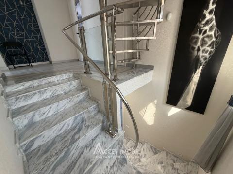 Casă în 3 niveluri! Centru, str. Avicena, 250m2 + 3 ari. Euroreparație!: 19