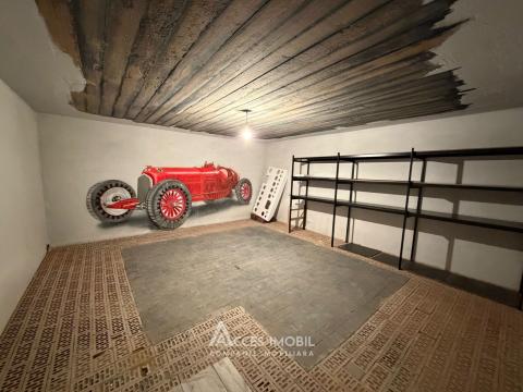 Casă în 3 niveluri! Centru, str. Avicena, 250m2 + 3 ari. Euroreparație!: 30