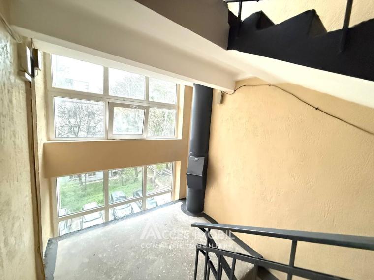 Crangului street, Rascani, 3 rooms. 102 Series! Eurorepair!: 15