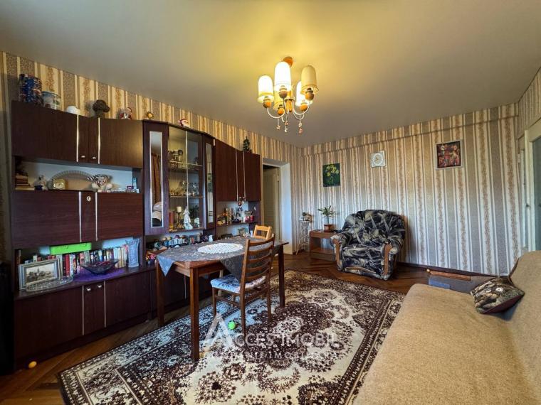 Iona Iakir street, Orhei, 3 rooms. Authonomus!: 3