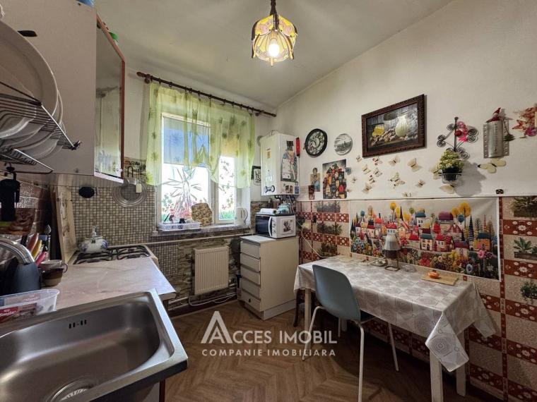 Iona Iakir street, Orhei, 3 rooms. Authonomus!: 9