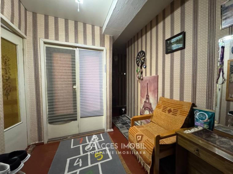 Iona Iakir street, Orhei, 3 rooms. Authonomus!: 12