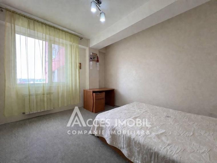 Posta Veche, Socoleni street, 3 rooms. Middle position!: 3