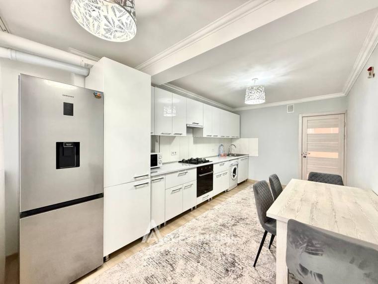 Bloc Nou! Poșta Veche, str-la. Studenților, 2 camere + living. Euroreparație!: 0