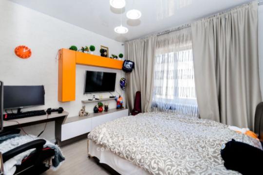 2-х Этажный Дом! Кодру, ул. Пухой, 250м2 + 6 соток!: 2