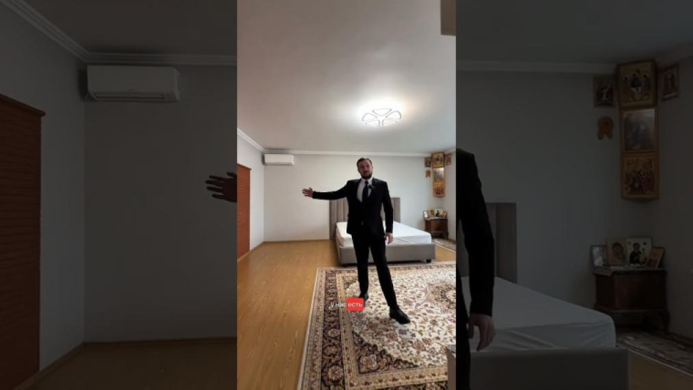 Casă! Băcioi, str. Păcii, 130m2 + 14 ari! Euroreparație!: 0