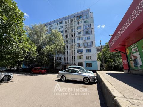 Чокана, ул. Джинта Латинэ, 1 комнатa. Середина дома!: 8