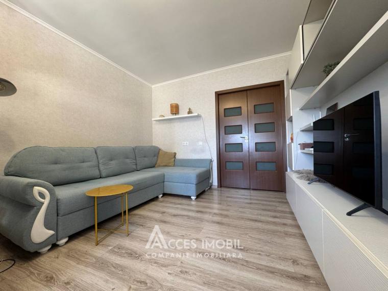 Moscova avenue, Rascani, 2 rooms. Euro Repair! Middle position!: 1