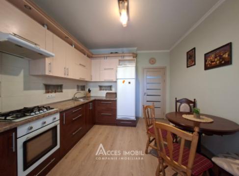 New block! Rascani, Florilor street, 1 room. Middle position!: 1