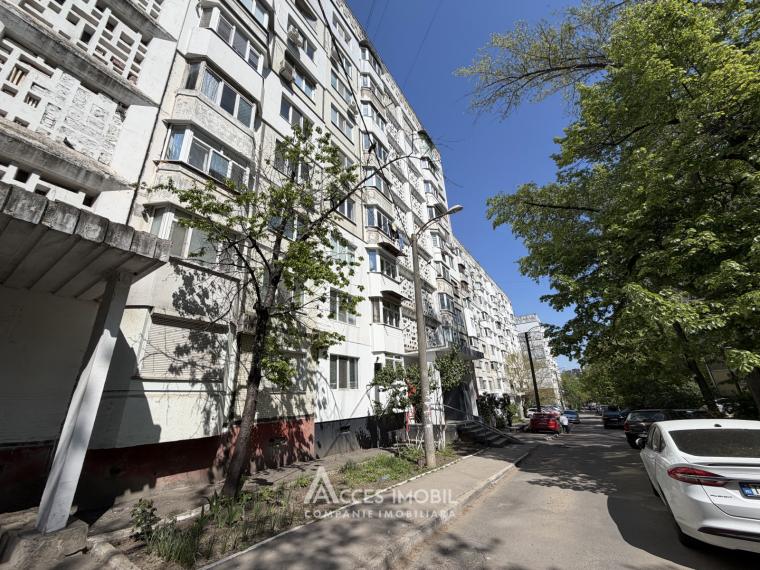 Botanica, Hristo Botev street, 2 rooms! Middle position!: 12