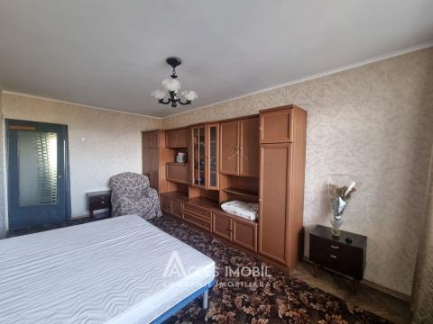 Botanica, bd. Traian, 3 camere! Bilaterală!: 3