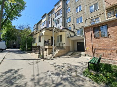 Botanica, Nicolai Zelinschi street, 3 rooms + living! Euro repair! Authonomus!: 25