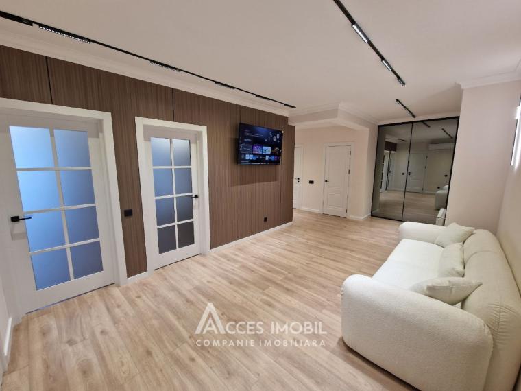 New Block! Penthouse! 1 mai street, Orhei, 3 rooms + living. Eurorepair! + 2 terraces!: 0
