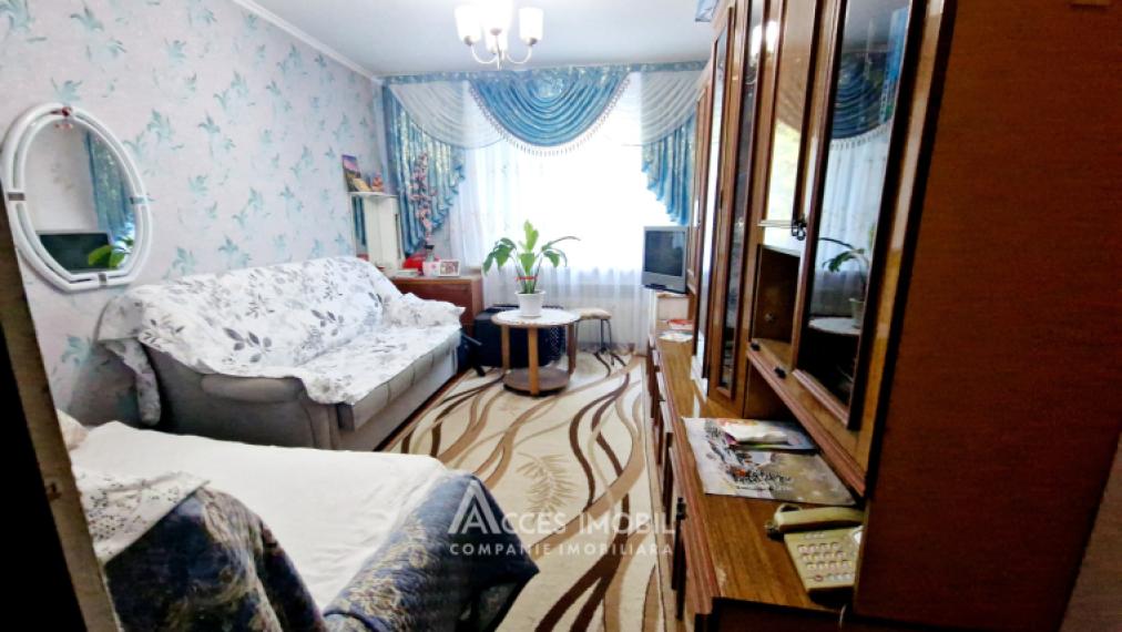Botanica, Cuza Voda avenue, 2 rooms. Middle position!: 0