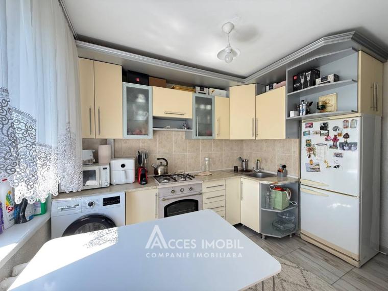 Ciocana, str. Budăi, 2 camere. Euroreparație! De mijloc!: 5