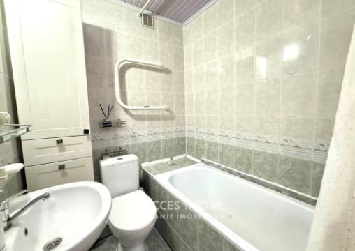 Ciocana, str. Budăi, 2 camere. Euroreparație! De mijloc!: 10