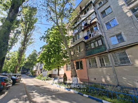 Botanica, Sarmizegetusa street, 2 rooms + living! Euro repair! Middle position!: 16