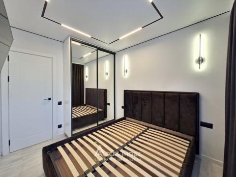 Botanica, str. Nicolae Titulescu, 2 camere + living. Euroreparație!: 1