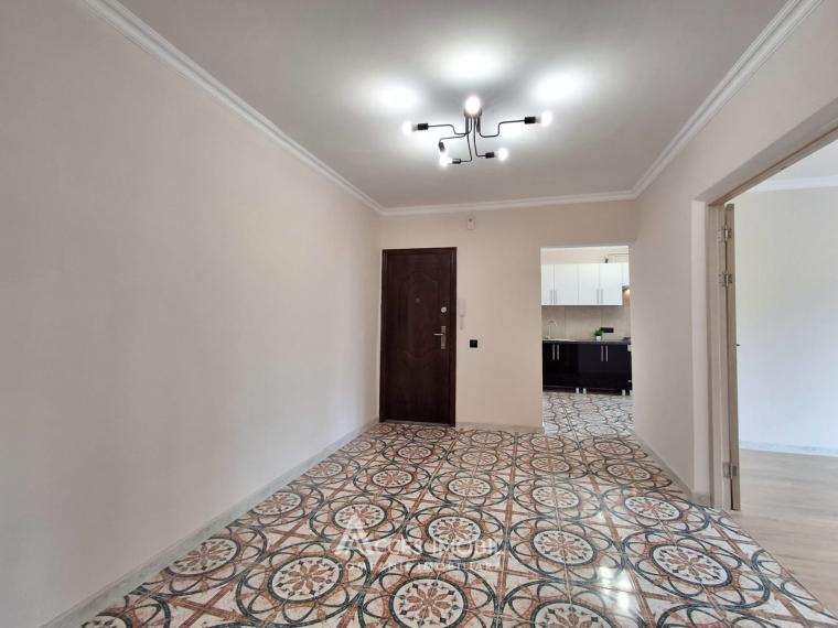 Centru, str. Ismail, 3 camere + living! Euroreparație!: 11