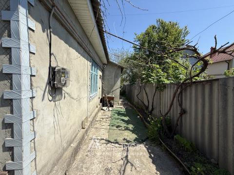 Casă! str. Gheorghe Cucereanu, Botanica, 170m2 + 4 ari!: 1