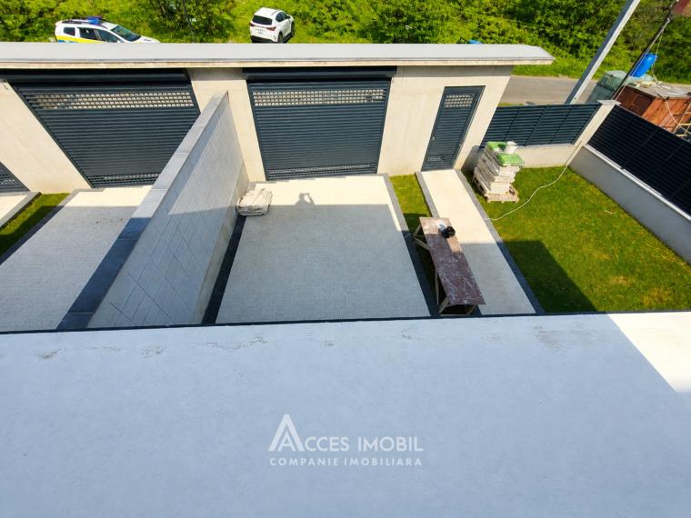 Duplex în 3 niveluri! Sociteni, str. Independenței, 275m2 + 4 ari! Variantă albă!: 25