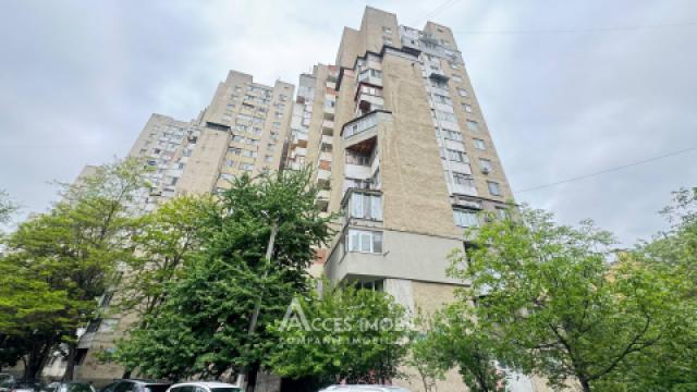 Center, Albisoara street, 2 rooms + living. Euro repair!: 9