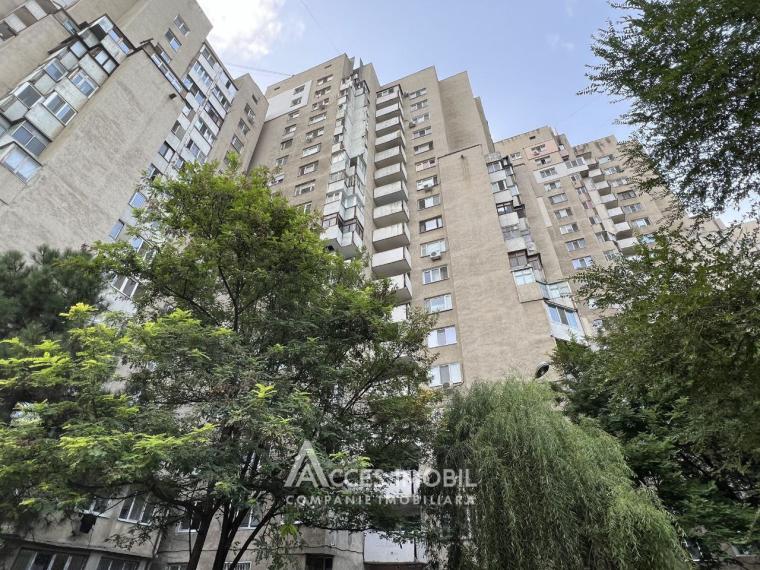Center, Albisoara street, 1 room. Euro repair!: 9