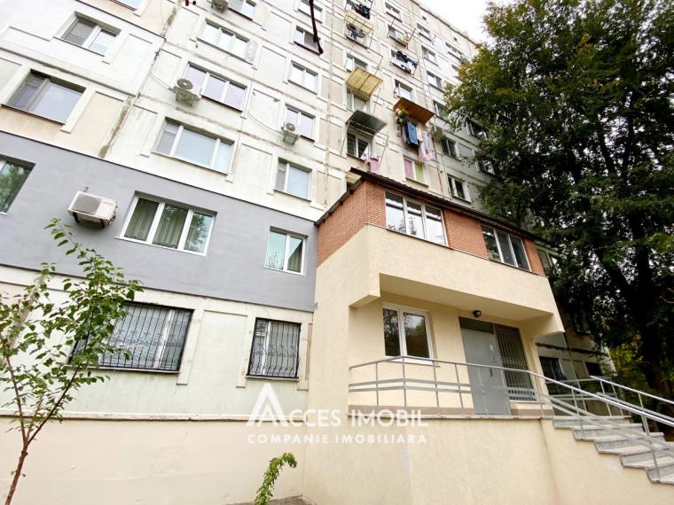 Rascani, Aerodromului  street, 3 rooms. Euro Repair! Middle position!: 9