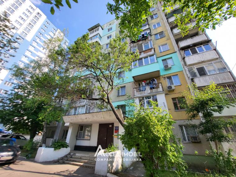 Rascani, Florilor street, 4 rooms. Autonomous heating! Middle position!: 13