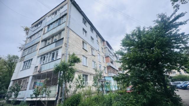 Буюканы, ул. Ион Пеливан, 2 комнаты + гостиная. Евроремонт!: 15