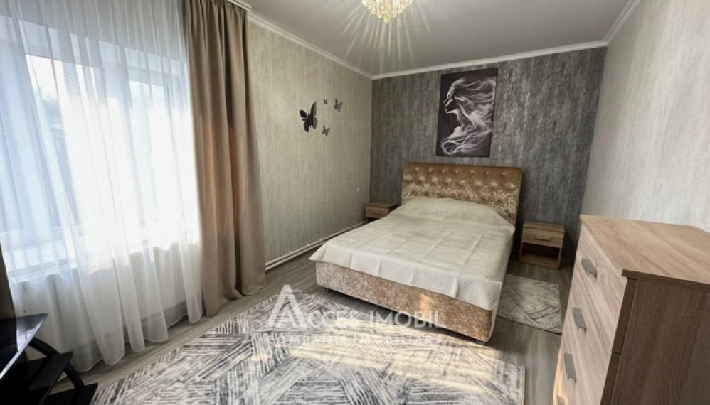 Casă! Strășeni, satul Roșcani, 2 camere + living, 73m2 + 12 ari. Euroreparație!: 3