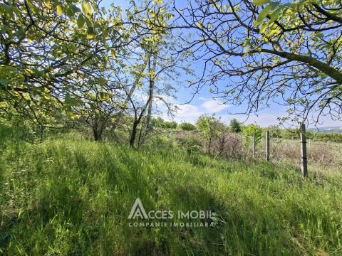 Commercial Land 57 ares! Bubuieci, Ștefan cel Mare Street!: 1