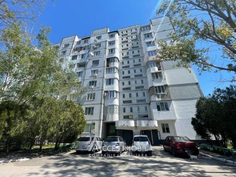 Dobrogea, str. Ion Creangă, 3 camere. Euroreparație! Seria 143!: 13