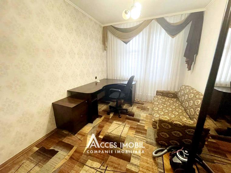 Petru Zadnipru street, Ciocana, 3 rooms. 143 Series! Autonomous Heating!: 2
