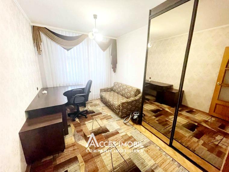 Petru Zadnipru street, Ciocana, 3 rooms. 143 Series! Autonomous Heating!: 3