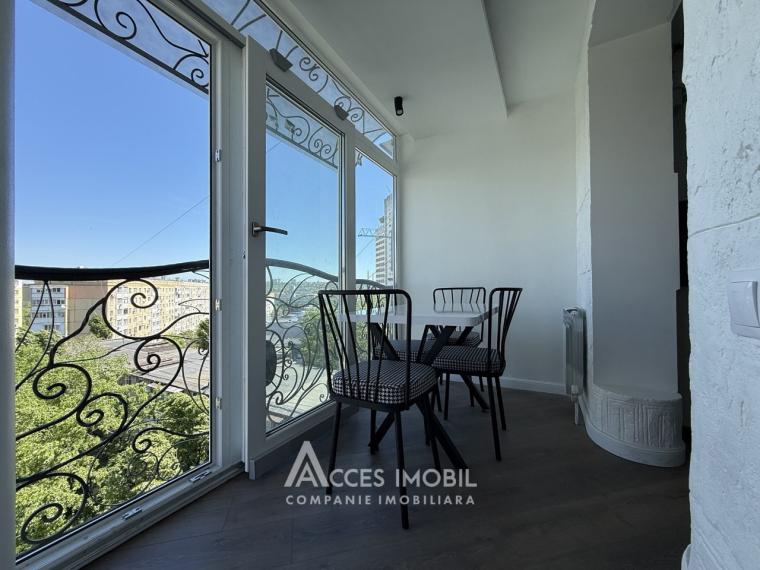 Center, Constantin Negruzzi Boulevard, 2 rooms + living room. Eurorepair!: 12