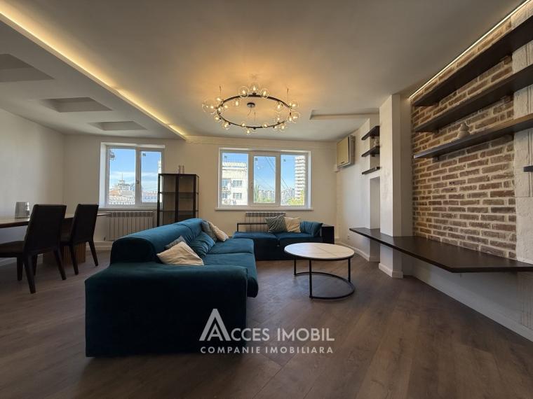 Center, Constantin Negruzzi Boulevard, 2 rooms + living room. Eurorepair!: 1