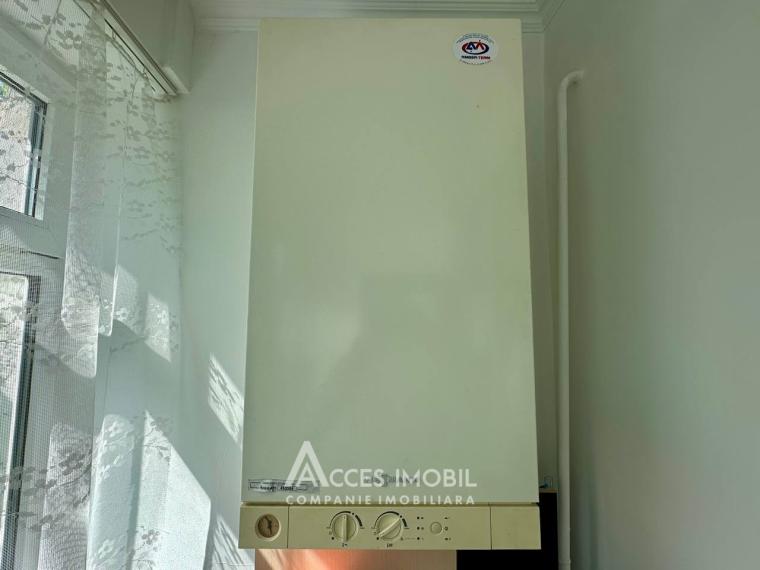 Riscani, Miron Costin street, 4 rooms. Autonomus heating!: 8