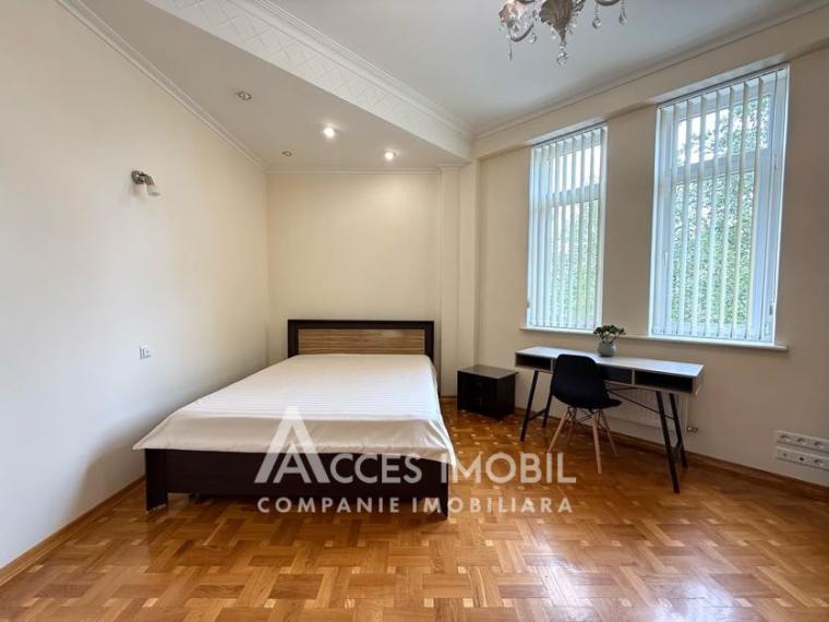 Chirie! Bloc Nou! Centru, bd. Ștefan cel Mare, 2 camere + living. Euroreparație!: 4