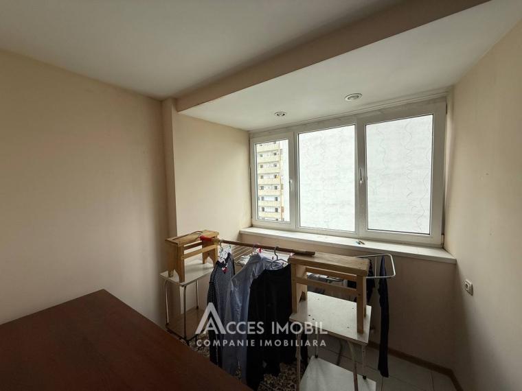 Ciocana, M. Sadoveanu street, 4 rooms. View! Autonomous heating!: 16