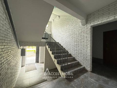 Ciocana, M. Sadoveanu street, 4 rooms. View! Autonomous heating!: 18