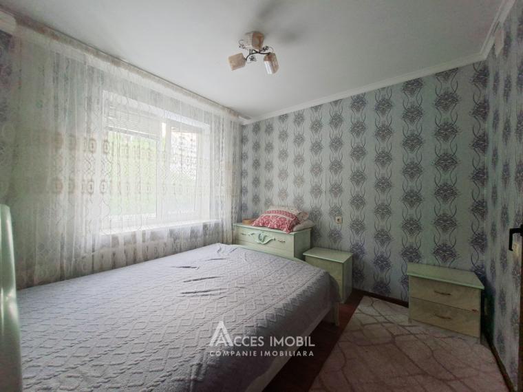 Ciocana, M. Sadoveanu street, 1 room. Middle position!: 1