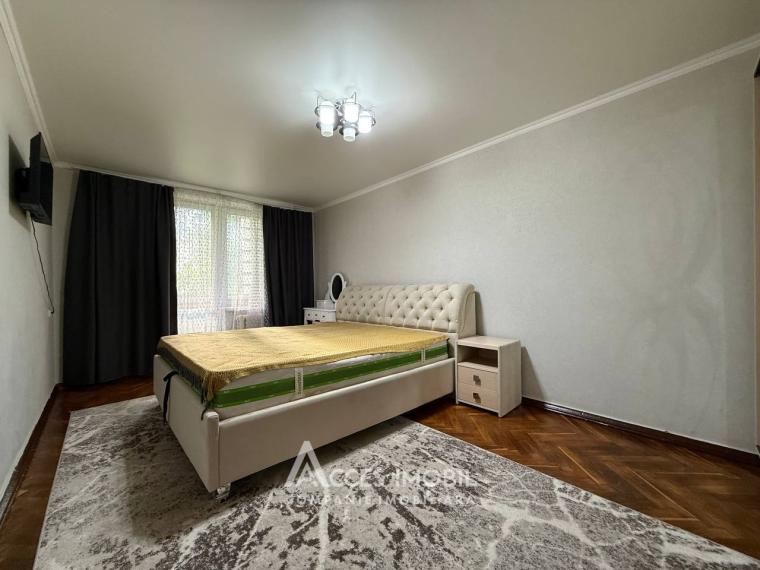Telecenter, Gh. Asachi street, 2 rooms! Middle position!: 1