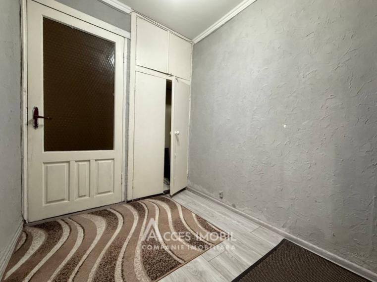 Telecenter, Gh. Asachi street, 2 rooms! Middle position!: 4