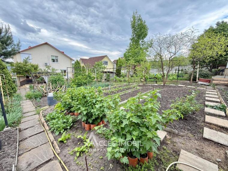 Vilă în 3 niveluri! Codru, str. Europa, 175m2 + 6 ari! Euroreparație!: 26