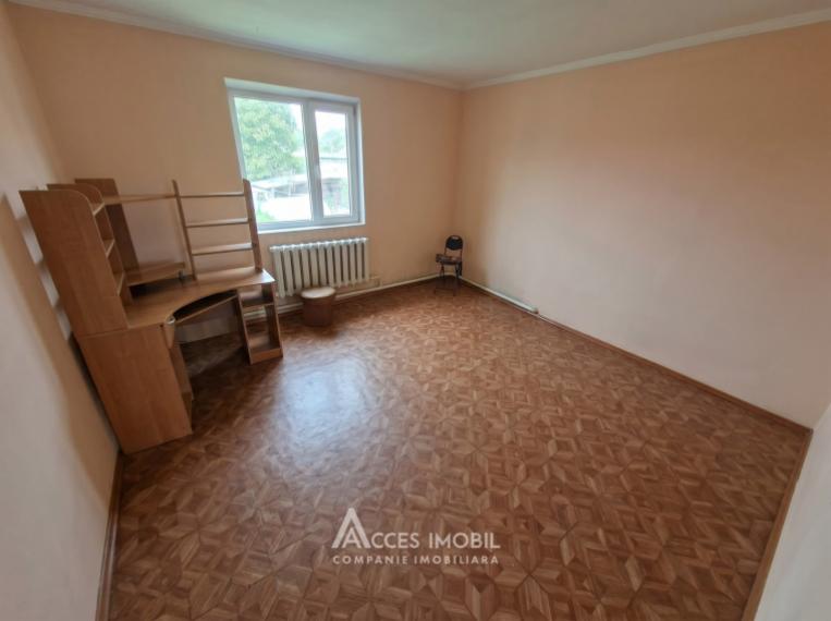 Casă! Cojușna, str. Mihai Viteazul, 5+ camere + living, 132m2 + 18 ari. Încălzire autonomă!: 1